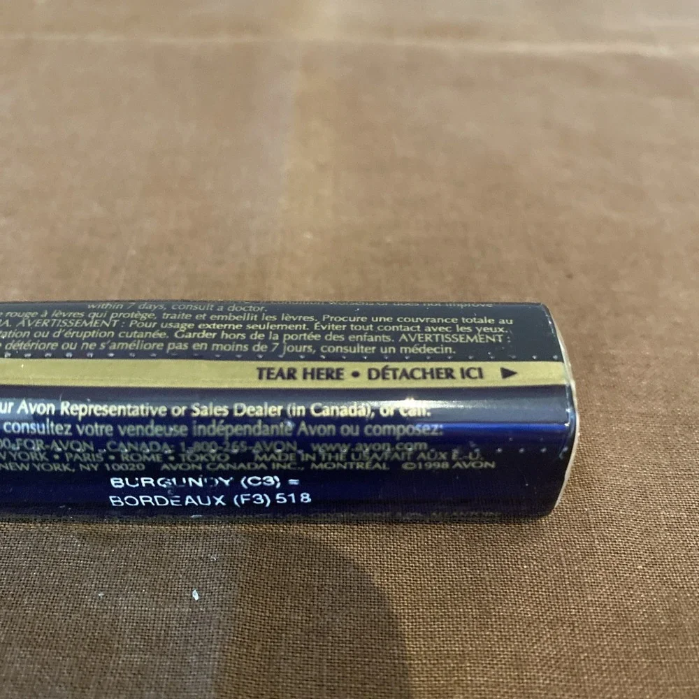 New Avon 1998 Beyond Color Triple Benefit Lipstick .13oz NOS Burgundy 518 SEALED